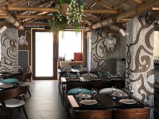 Kalua Restaurant & Lounge Bar